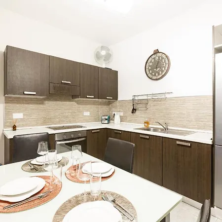 Sliema Love Apartment *